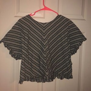 gray/white/black striped poncho ruffled tee